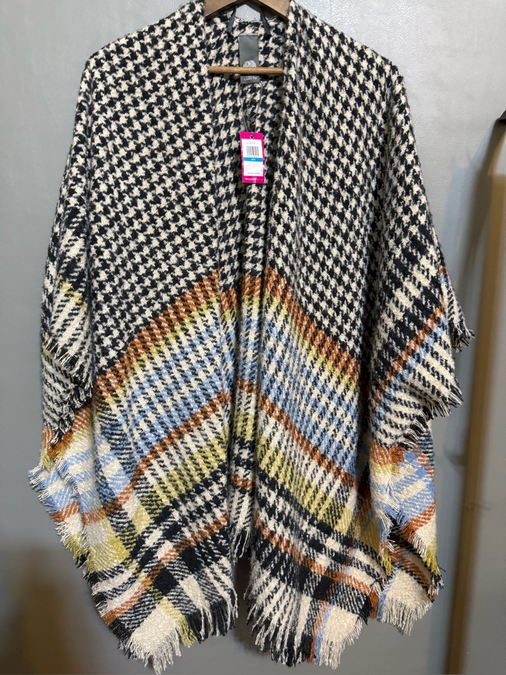 Vince Camuto Neutral Multi Patterned Home Accent